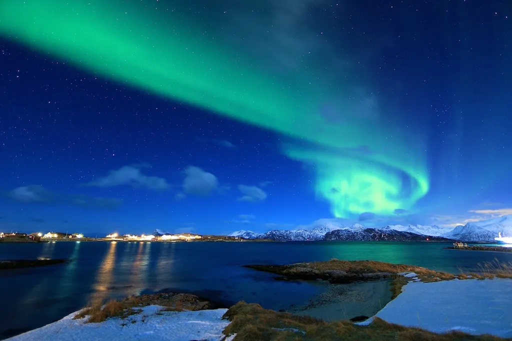 How to Photograph the Northern Lights