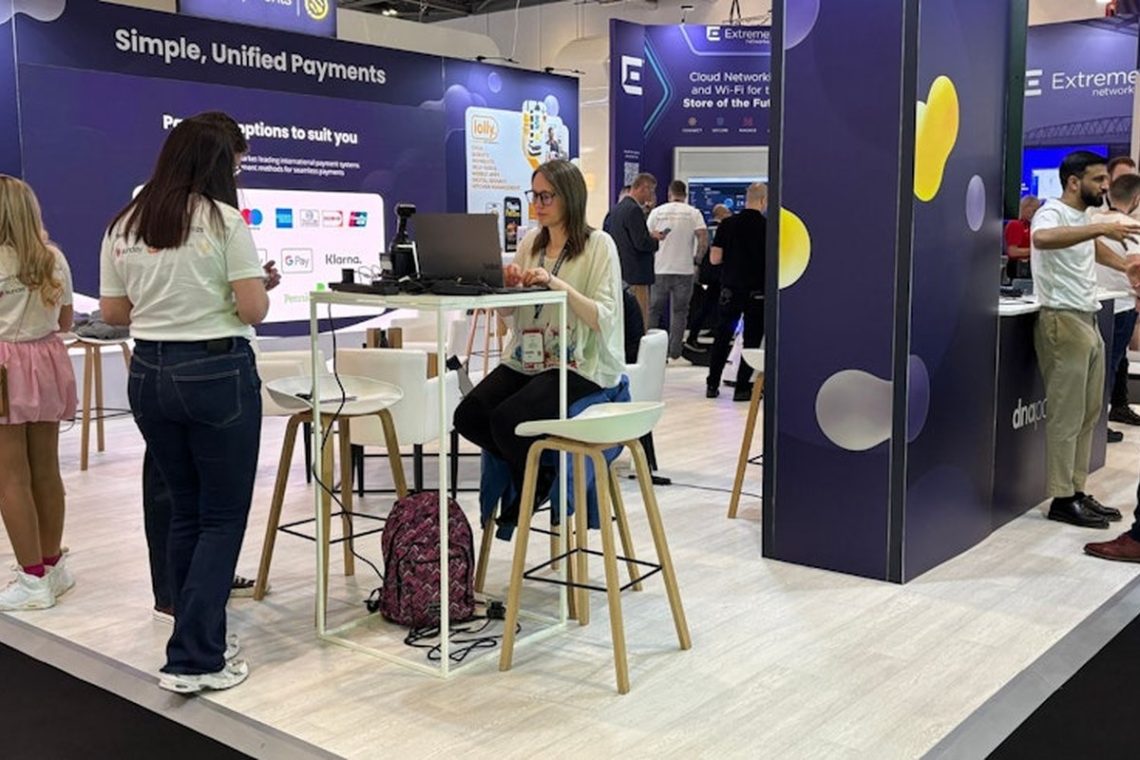 A Travel Show Stand Plan That Does Not Waste The Weekend